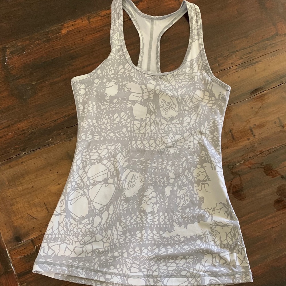 Nike dri fit tank